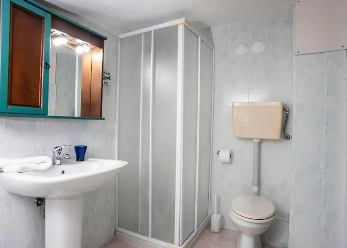 度假居 Mansarda Marina 圣彼得罗镇